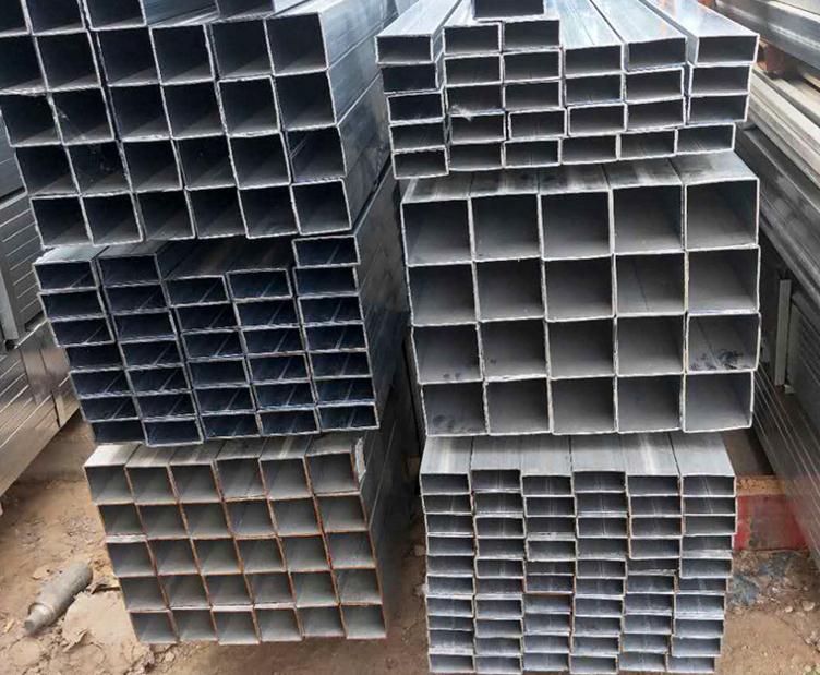 Q345B無縫方矩管.jpg Q345B無縫方矩管.jpg